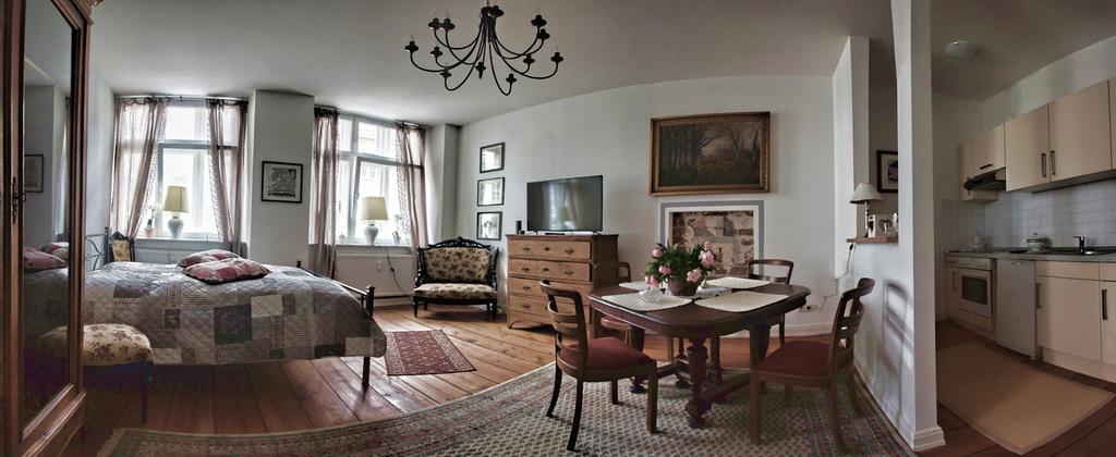 Cafe 28 & Pension Am Markt Wißmar エクステリア 写真