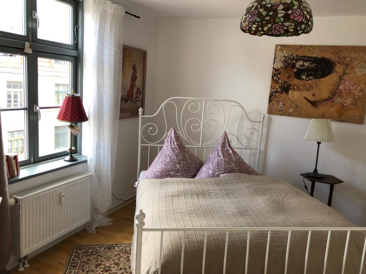 Cafe 28 & Pension Am Markt Wißmar エクステリア 写真